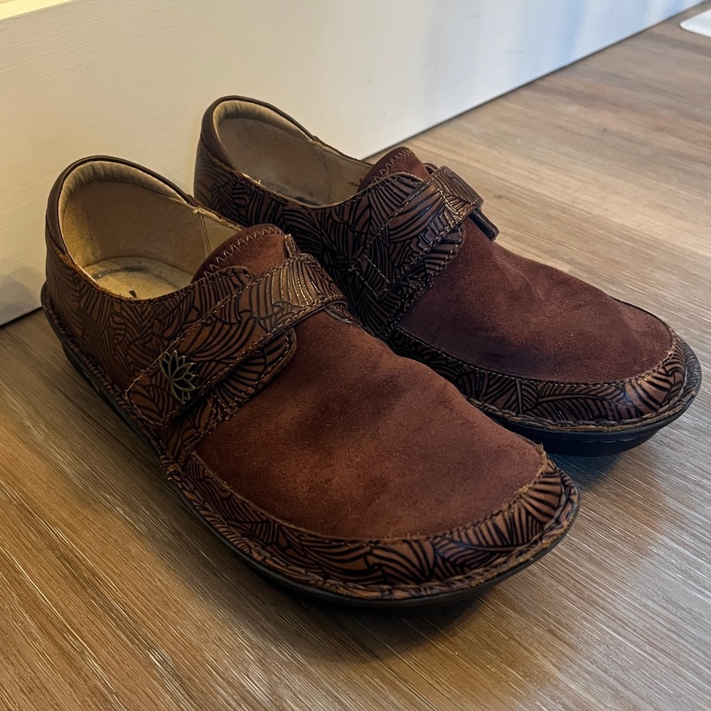 Alegria Brenna Dream Fit Brown Leather Shoes Size 37 (US 7–7.5)